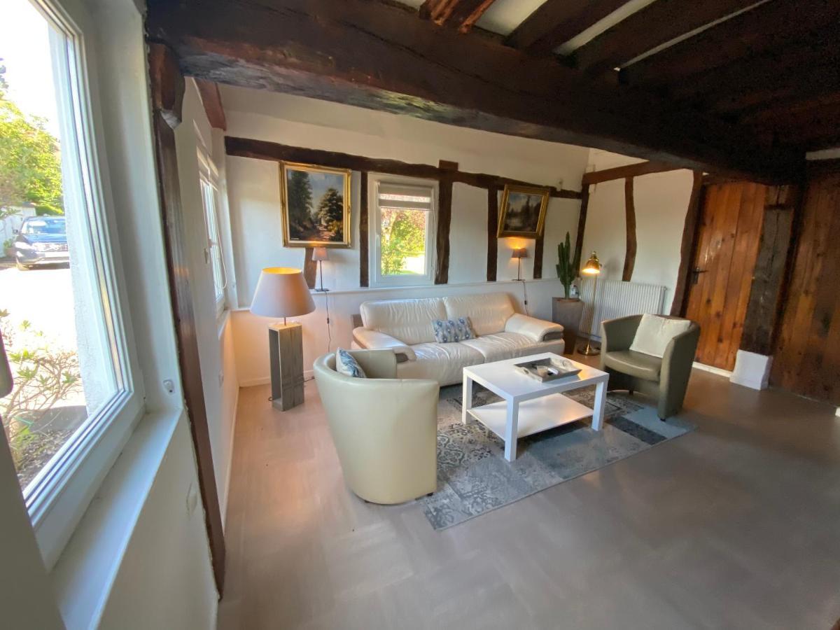 La Ferriere Villa Pissy-Poville Bagian luar foto