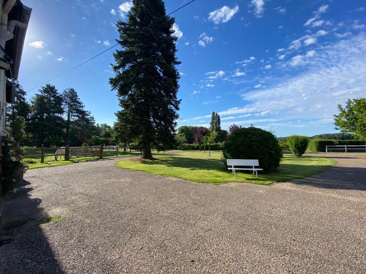 La Ferriere Villa Pissy-Poville Bagian luar foto